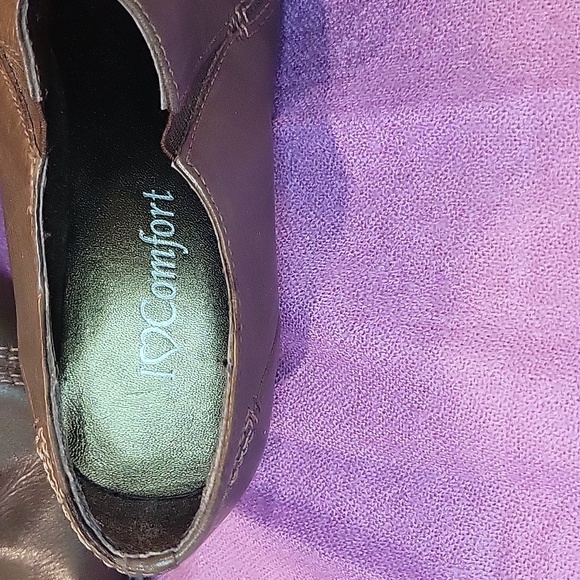 I Love Comfort Brown Leather Bootie - Picture 3 of 9